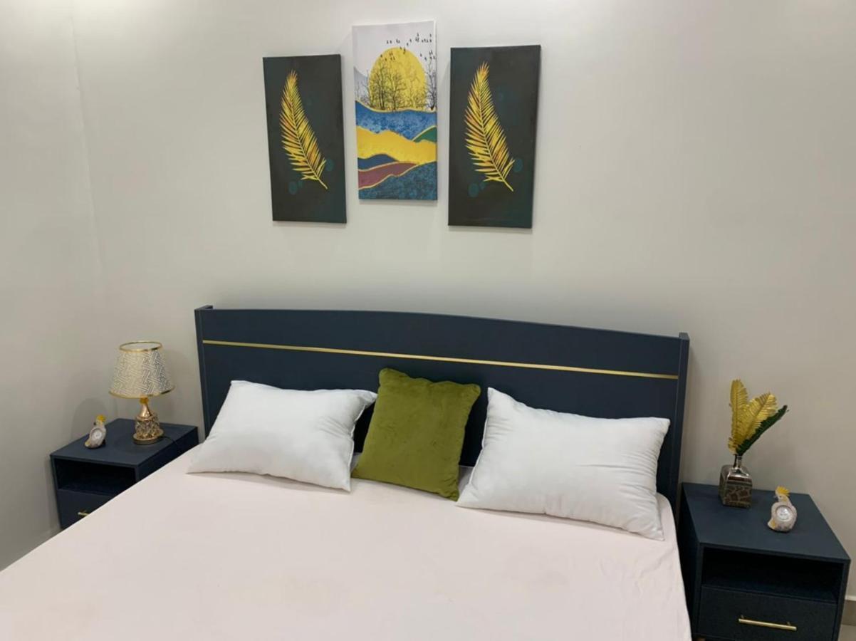 Superbes Appartements Non Loin De Auchan Mermoz Dakar Luaran gambar