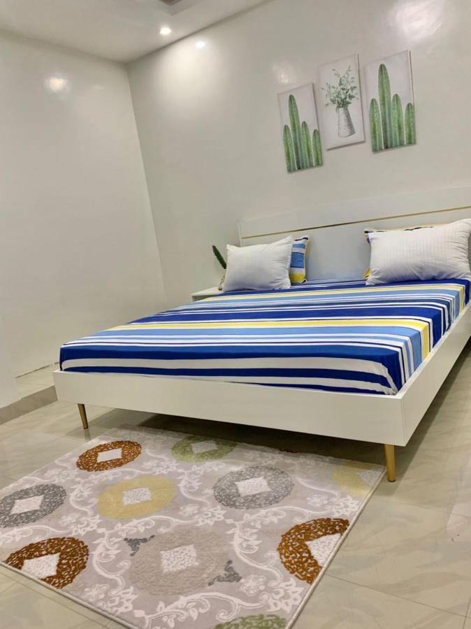 Superbes Appartements Non Loin De Auchan Mermoz Dakar Luaran gambar